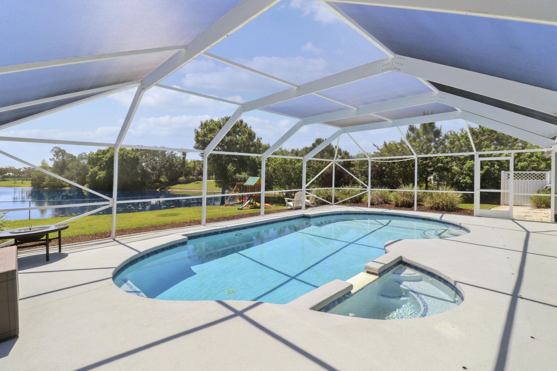 550 SE Ashley Oaks Way, Stuart, FL 34997 Photo