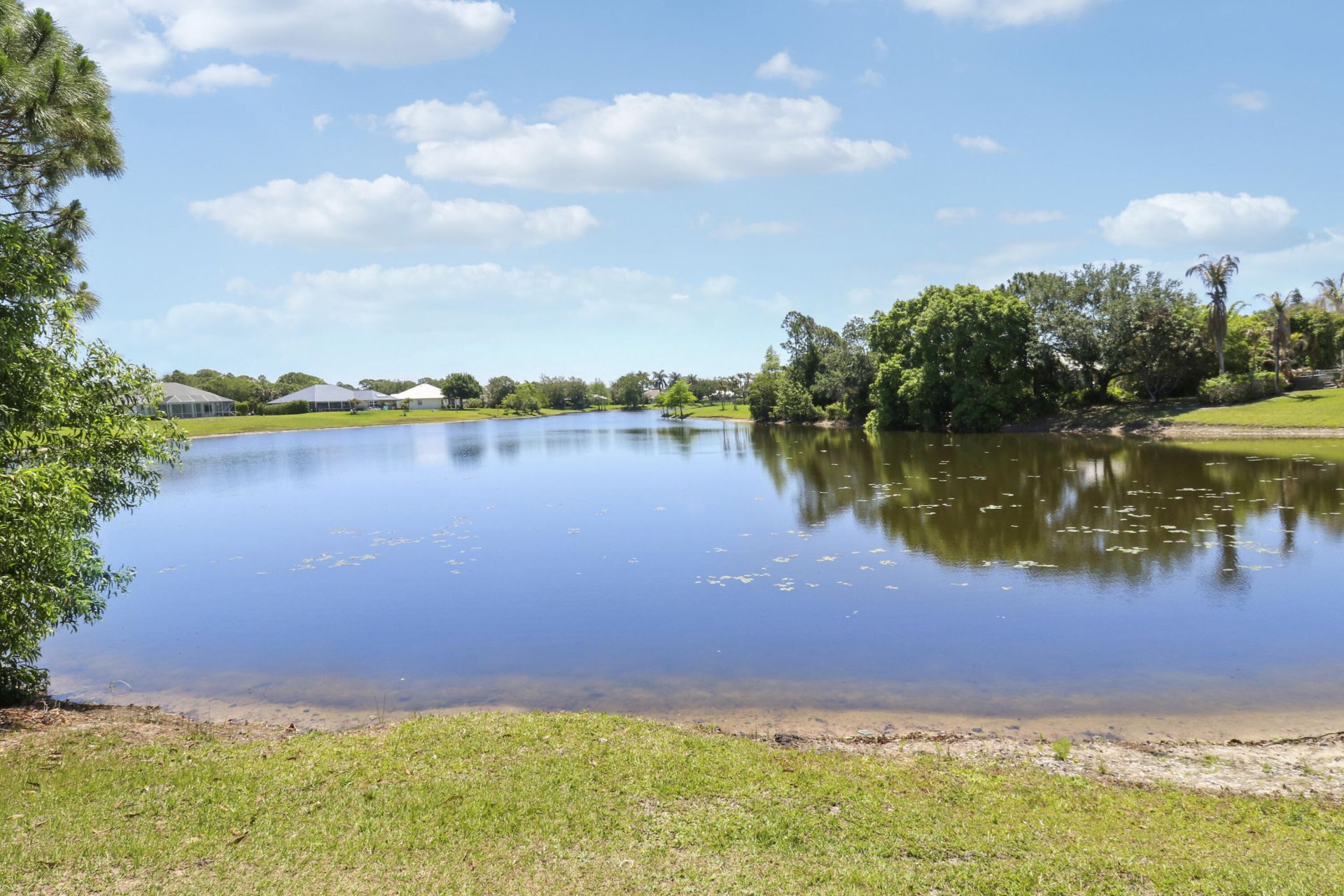 550 SE Ashley Oaks Way, Stuart, FL 34997 Photo