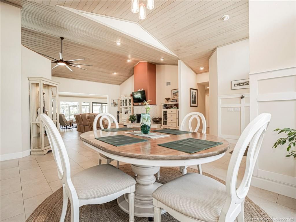 841 SW Catalina Street, Palm City, FL 34990 Photo