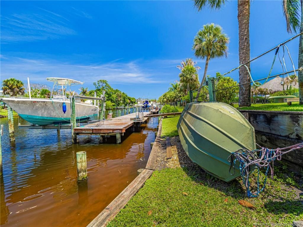 841 SW Catalina Street, Palm City, FL 34990 Photo