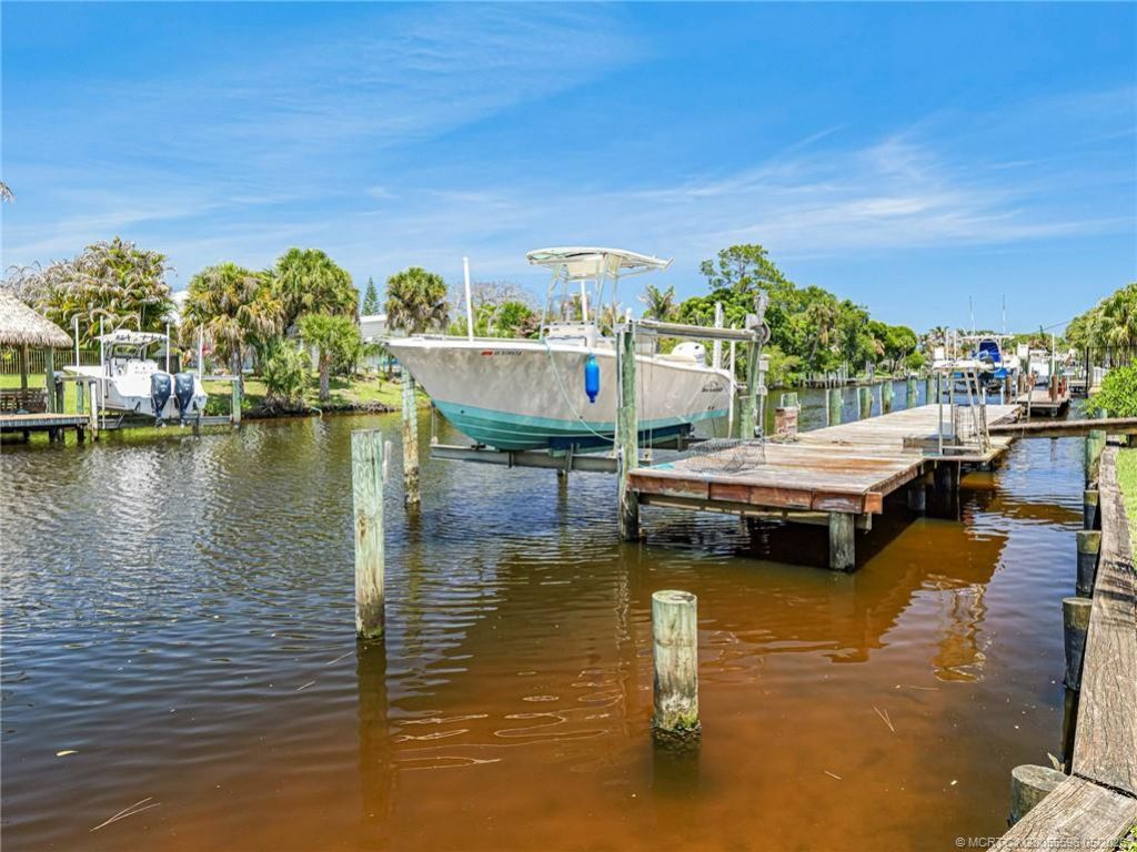 841 SW Catalina Street, Palm City, FL 34990 Photo