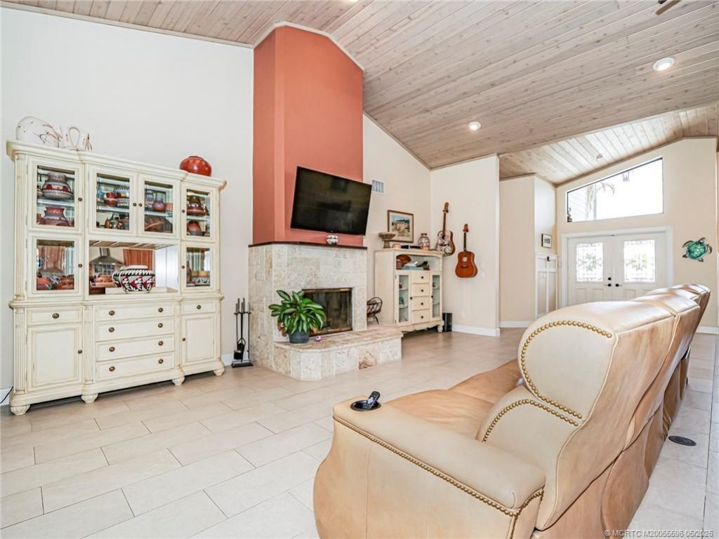 841 SW Catalina Street, Palm City, FL 34990 Photo