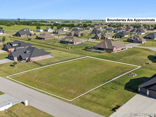 5617 E 141st Place North N, Collinsville, OK 74021