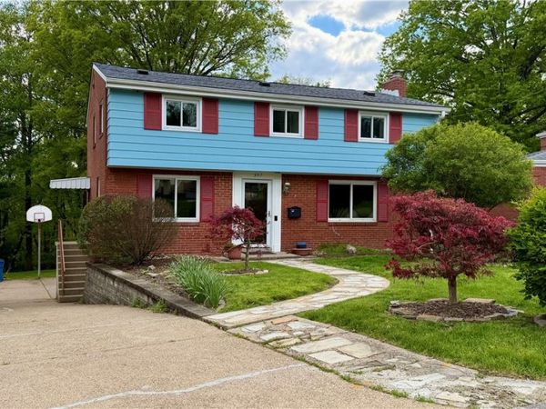 307 Garlow Dr , Pittsburgh, PA 15235