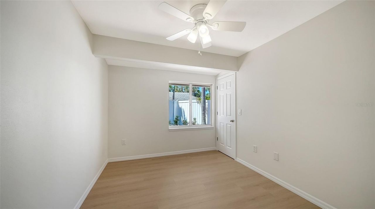 239 Hourglass Way, Unit V7, Sarasota, FL 34242 Photo