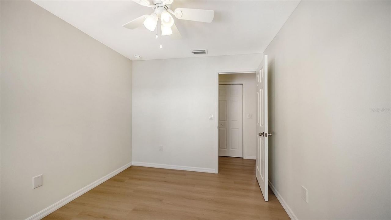 239 Hourglass Way, Unit V7, Sarasota, FL 34242 Photo