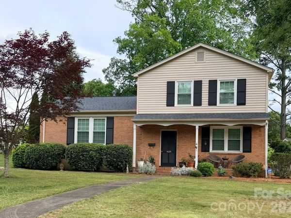 1623 Paddock Circle , Charlotte, NC 28209