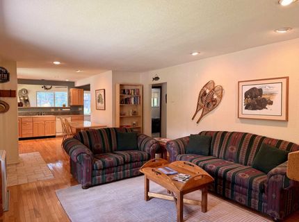 201 Poplar Valley Road, Blairsden, CA 00000 Photo