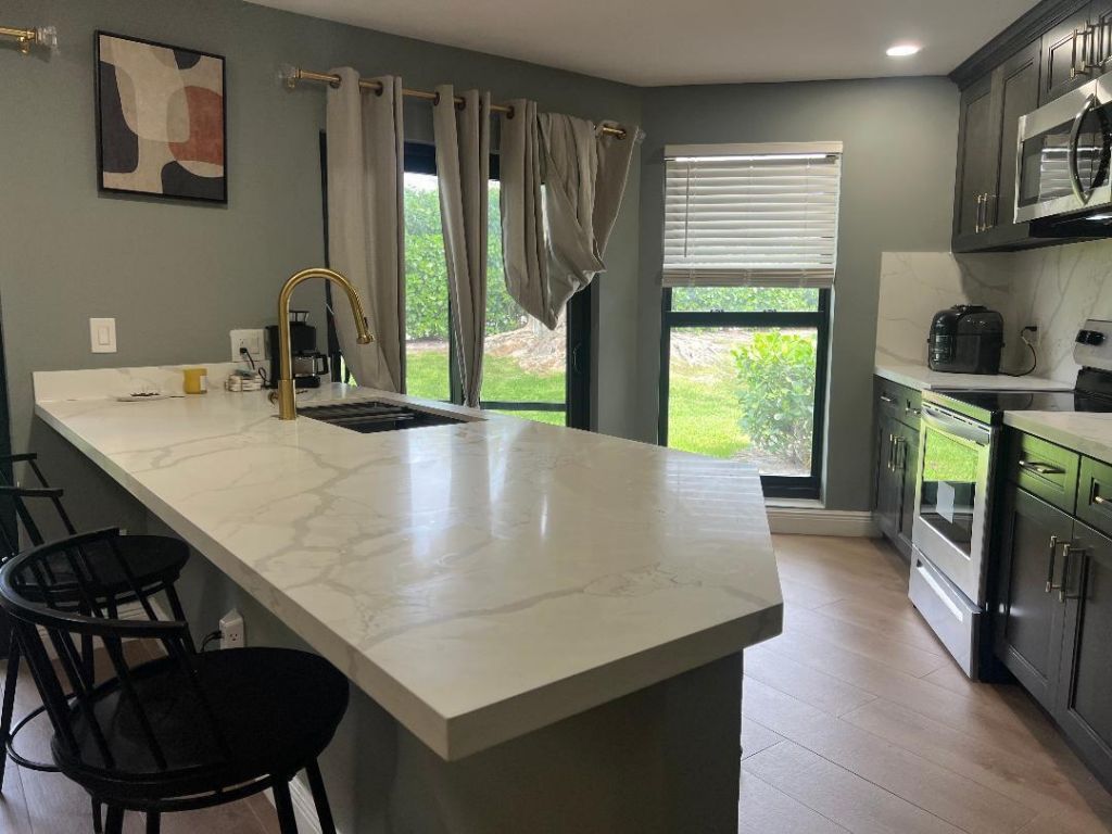 255 NW 36th Avenue, Deerfield Beach, FL 33442 Photo