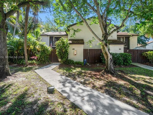 3607 Cocoplum Cir , Unit 34104, Coconut Creek, FL 33063