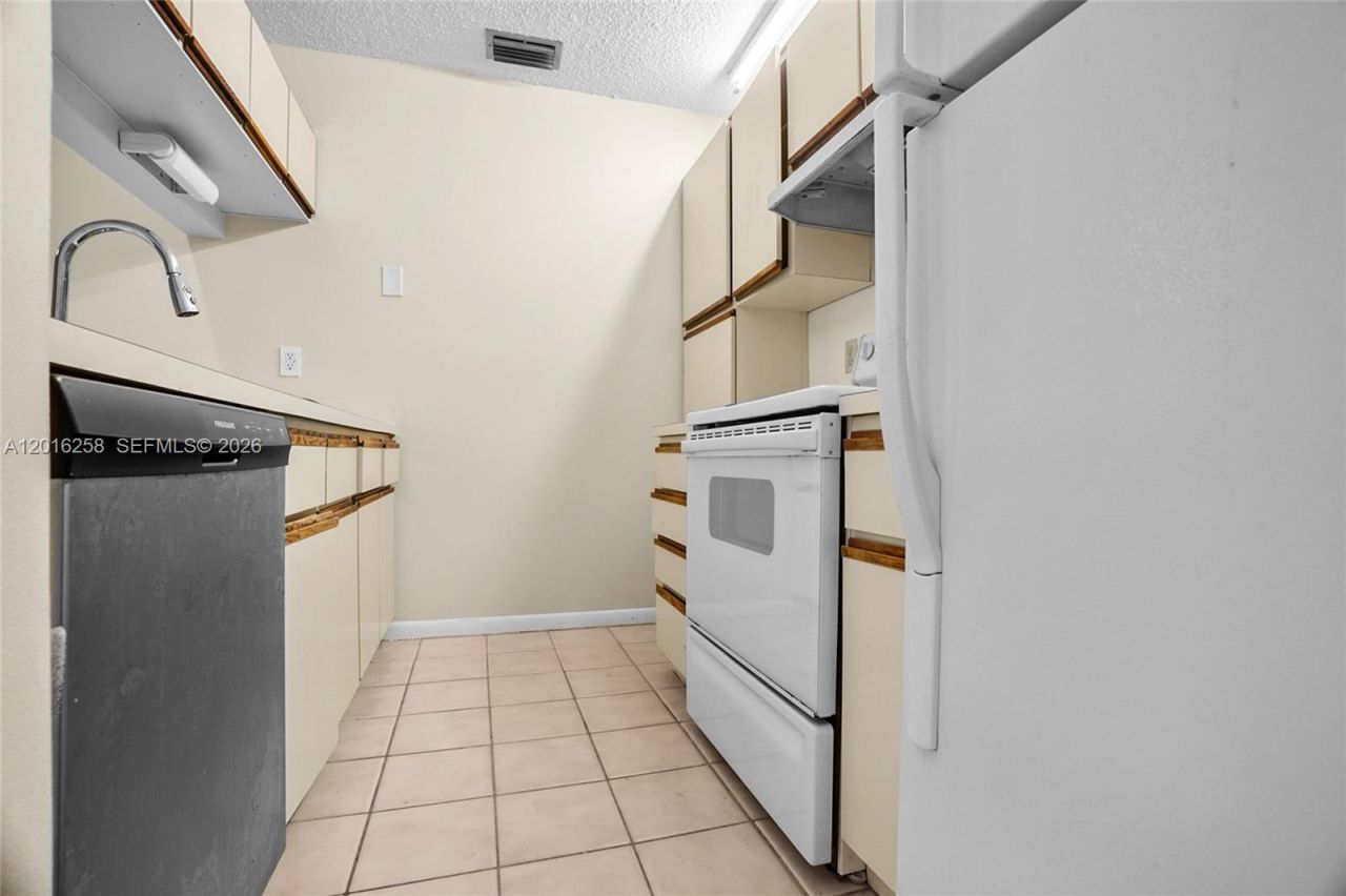3607 Cocoplum Cir, Unit 34104, Coconut Creek, FL 33063 Photo