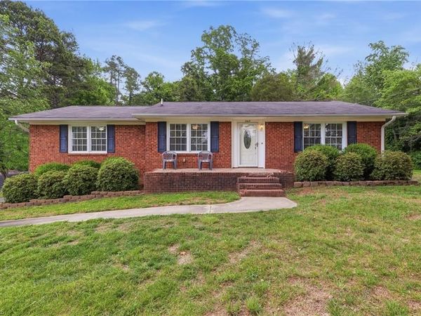 3415 Longview Drive, Archdale, NC 27263