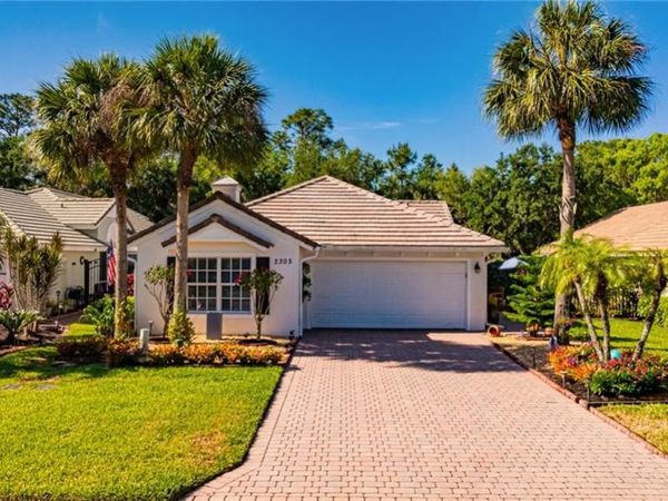 2305 Summersweet DR, ALVA, FL 33920