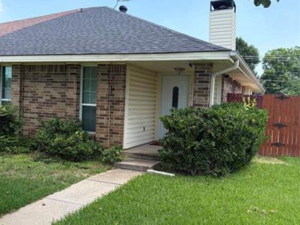2309 Scott Mill Circle, Carrollton, TX 75006