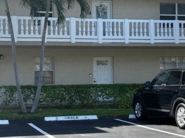 324 SE 10th Street, Dania Beach, FL 33004