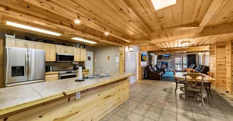 804 Us Highway 50, South Lake Tahoe, CA 96150 Photo