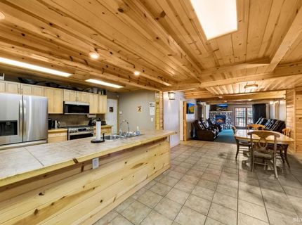 804 Us Highway 50, South Lake Tahoe, CA 96150 Photo