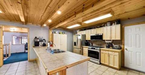 804 Us Highway 50, South Lake Tahoe, CA 96150 Photo