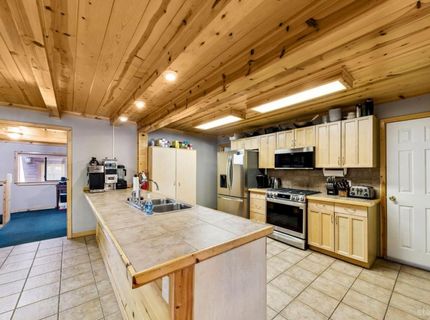 804 Us Highway 50, South Lake Tahoe, CA 96150 Photo