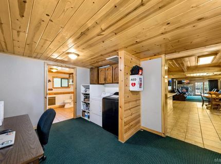 804 Us Highway 50, South Lake Tahoe, CA 96150 Photo