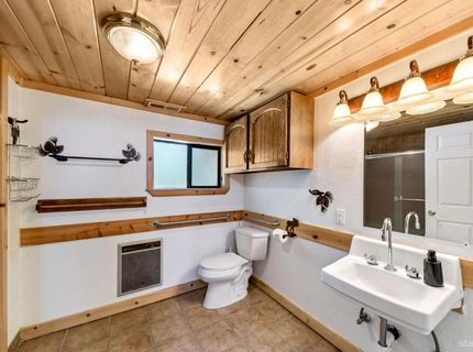 804 Us Highway 50, South Lake Tahoe, CA 96150 Photo