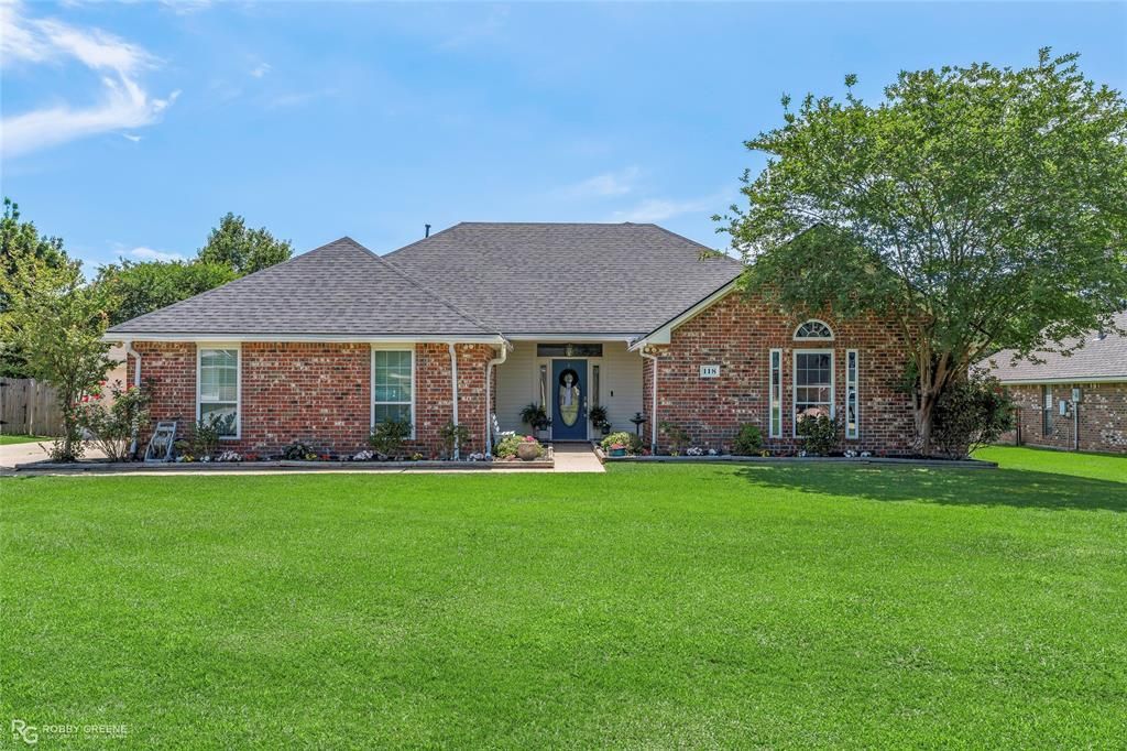 118 Pebble Beach Drive, Benton, LA 71006 Main Photo