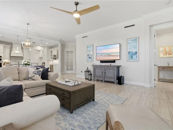 16378 Viansa WAY, Unit 202, NAPLES, FL 34110