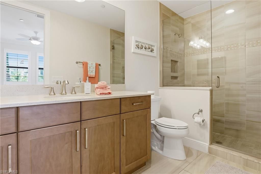 16378 Viansa Way, Unit 202, Naples, FL 34110 Photo