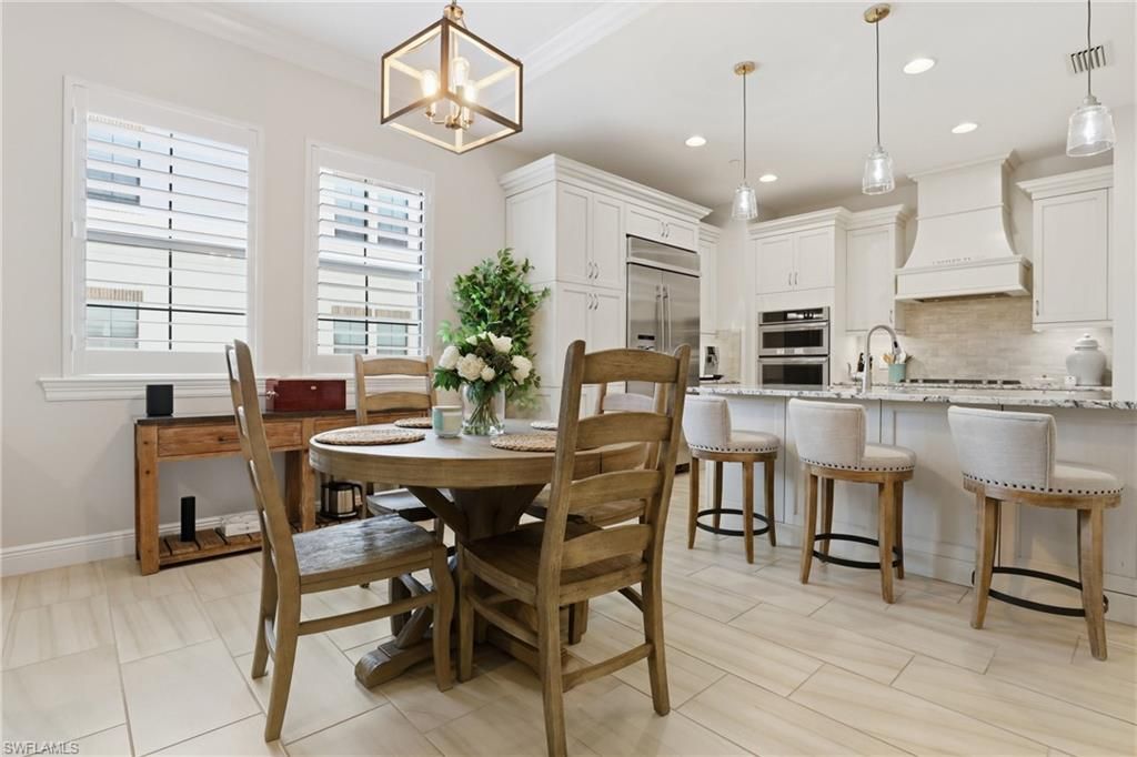 16378 Viansa Way, Unit 202, Naples, FL 34110 Photo