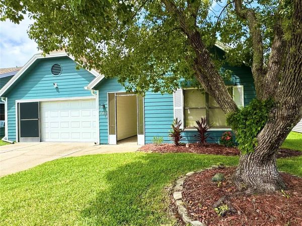 782 PINE SHORES CIRCLE , NEW SMYRNA BEACH, FL 32168
