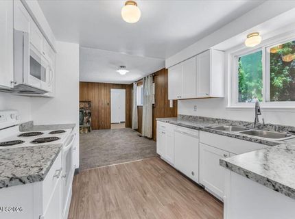 731 Desert View Court, Sparks, NV 89434 Photo