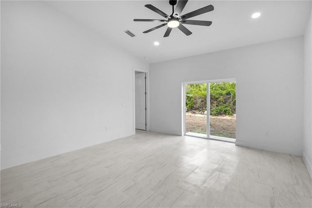 937 Jaguar Blvd , Lehigh Acres, FL 33974 Photo