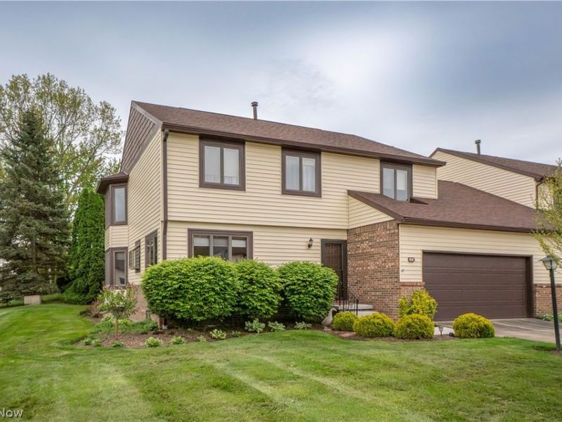 60 Picadilly Court, Unit 7A, Kent, OH 44240 Photo 2