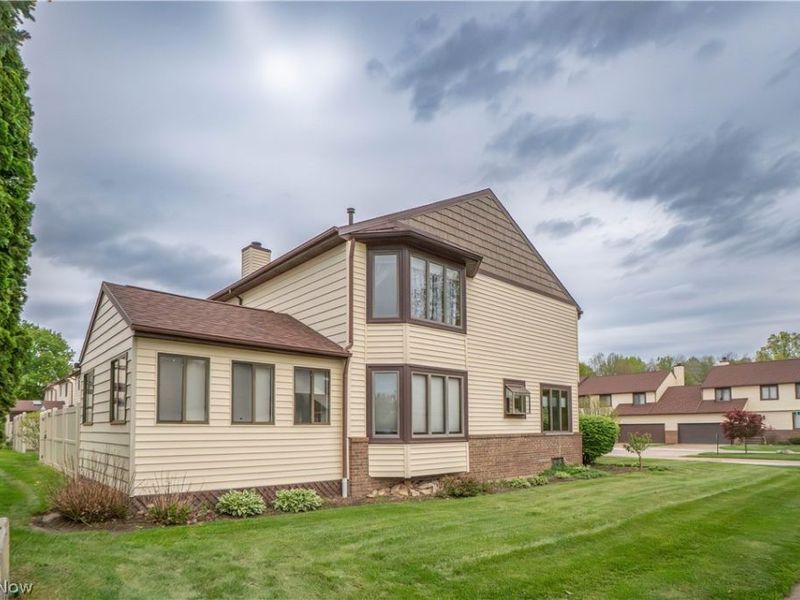60 Picadilly Court, Unit 7A, Kent, OH 44240 Photo 3