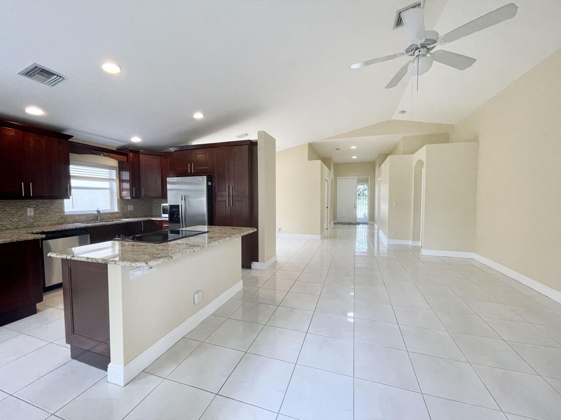 2425 Pigeon Cay, West Palm Beach, FL 33411 Photo