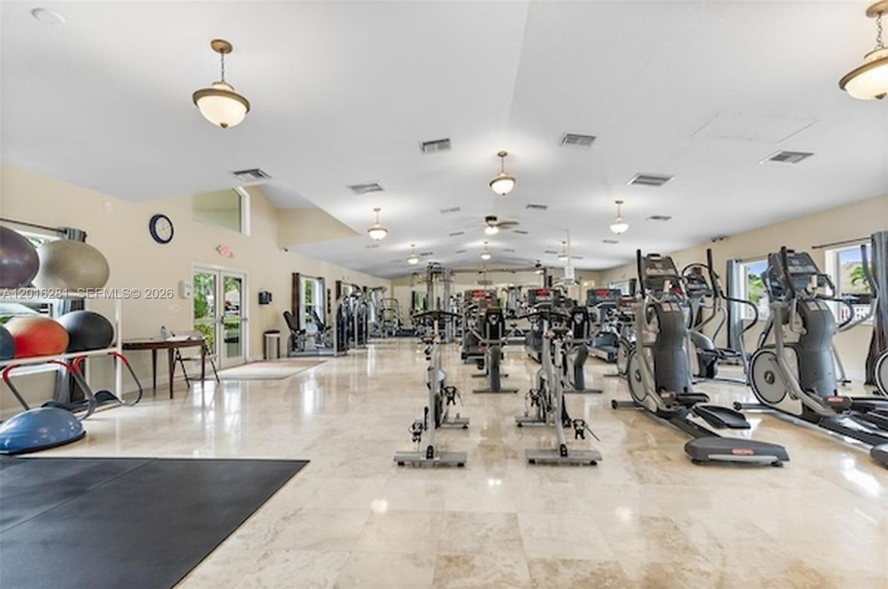 147 S Cortez Dr, Margate, FL 33068 Photo