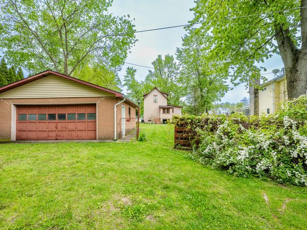 5615 Benson Terrace, Coloma, MI 49038