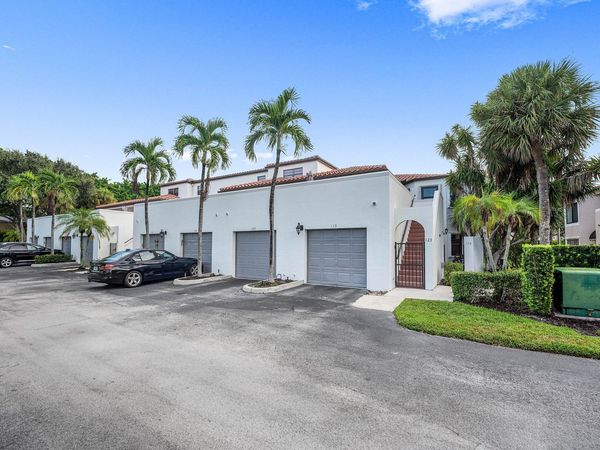 6614 Villa Sonrisa Drive, Unit 123, Boca Raton, FL 33433
