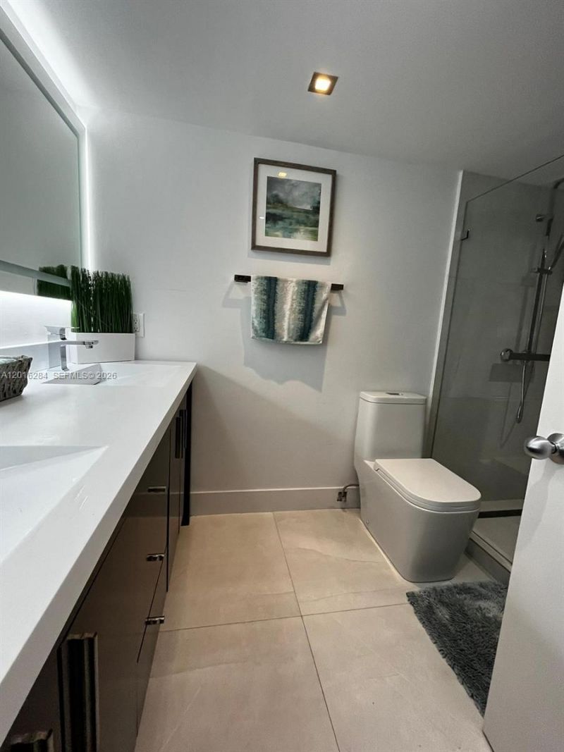 1627 Brickell Ave, Unit 1204, Miami, FL 33129 Photo