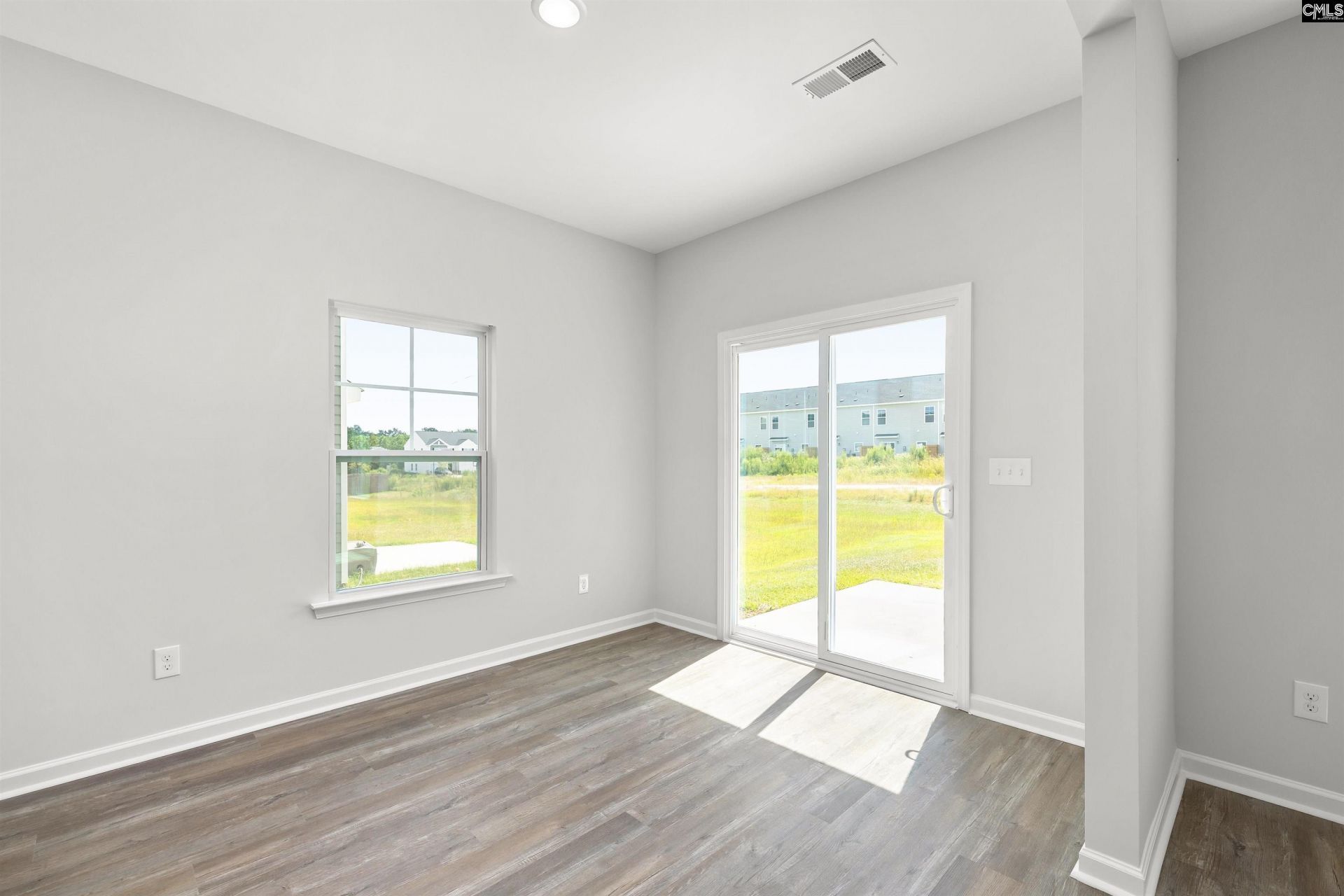321 Hardwick Drive Photo 13