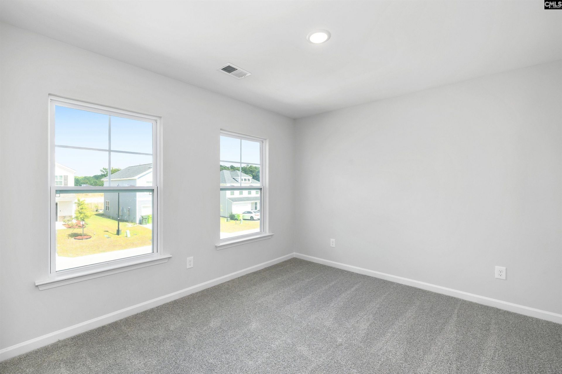 321 Hardwick Drive Photo 15