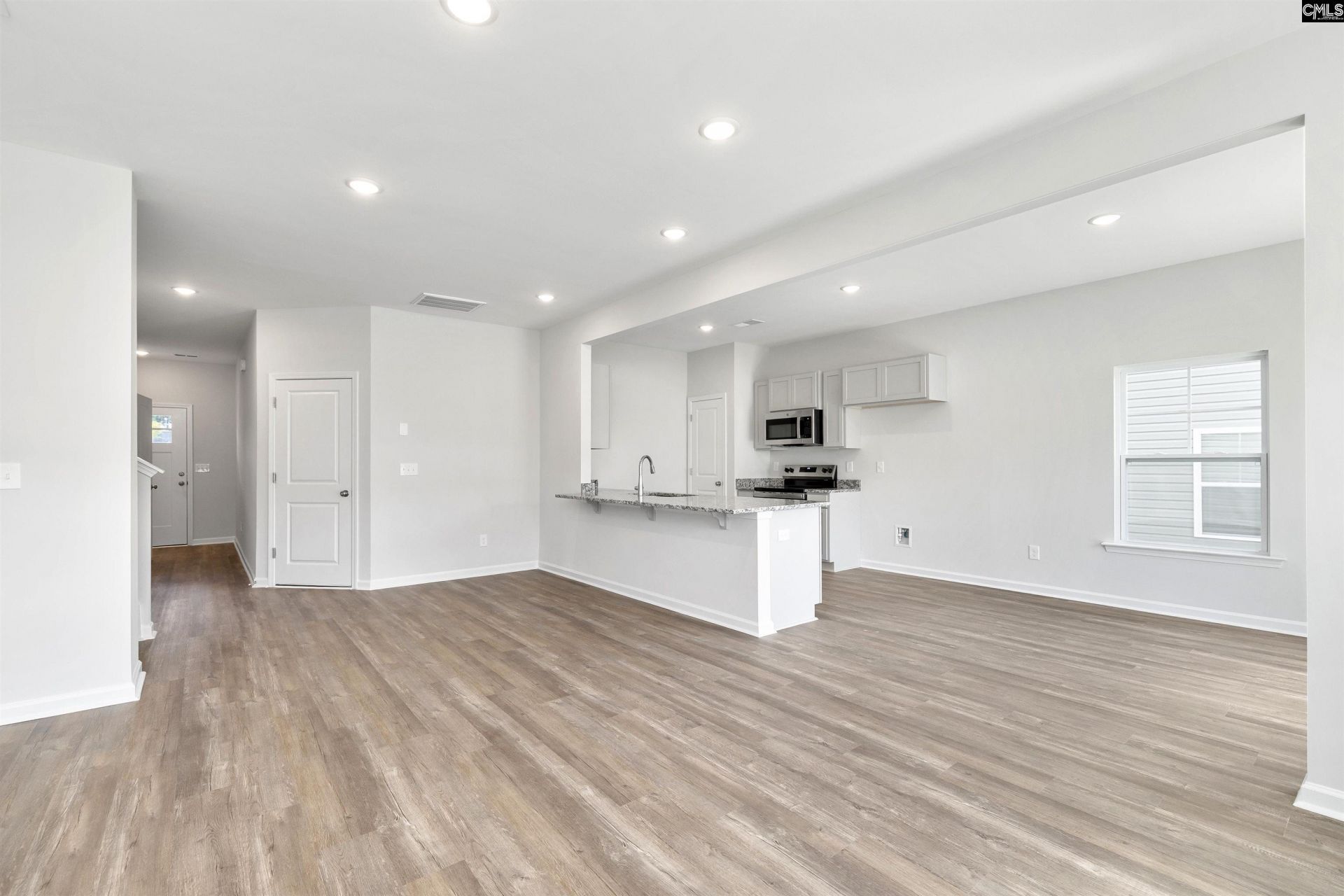321 Hardwick Drive Photo 7