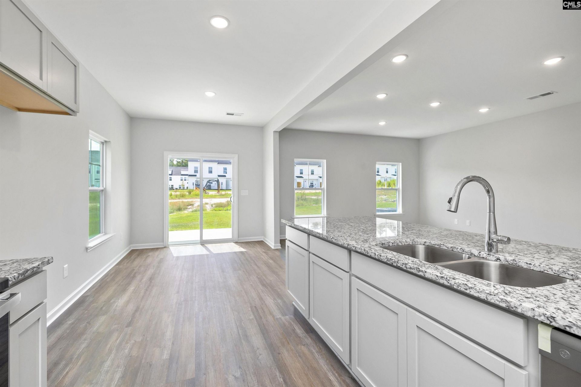 321 Hardwick Drive Photo 9