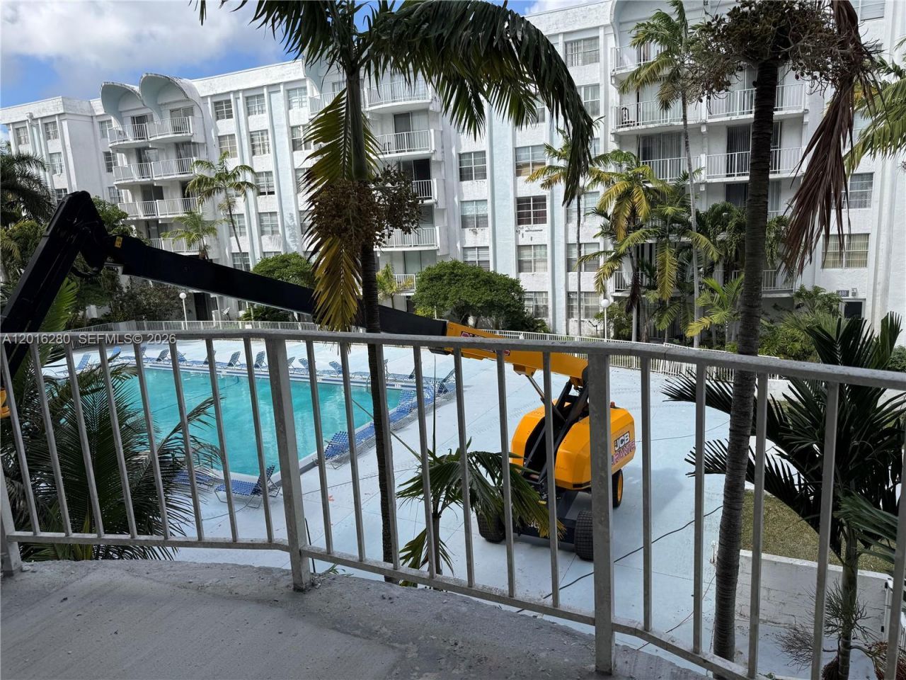 492 NW 165th St Rd , Unit C-314, Miami, FL 33169 Photo