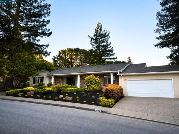 12195 Blythen Way, Oakland, CA 94619