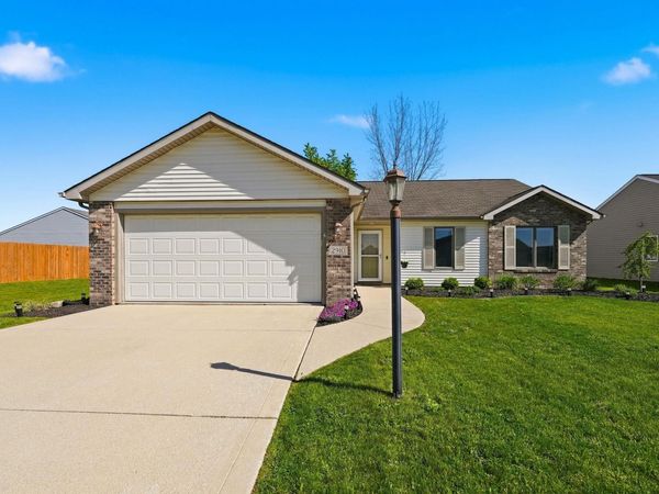 2910 Marguerite Drive, Huntertown, IN 46748