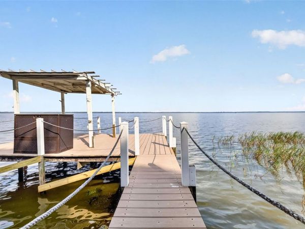 32739 LAKE EUSTIS DRIVE, TAVARES, FL 32778
