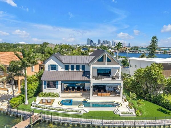 386 26TH AVENUE SE, ST PETERSBURG, FL 33705