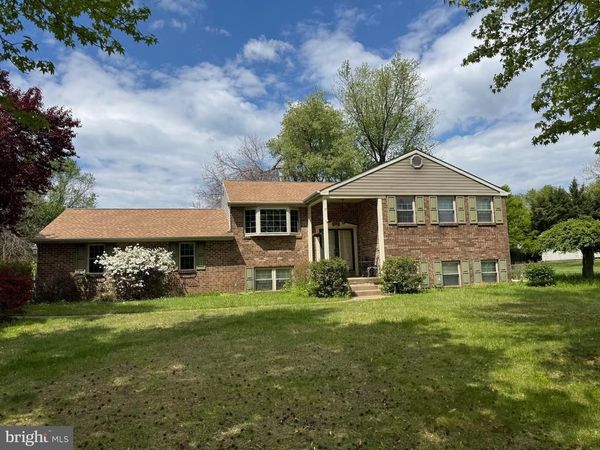 17 E PICKERING BEND , RICHBORO, PA 18954