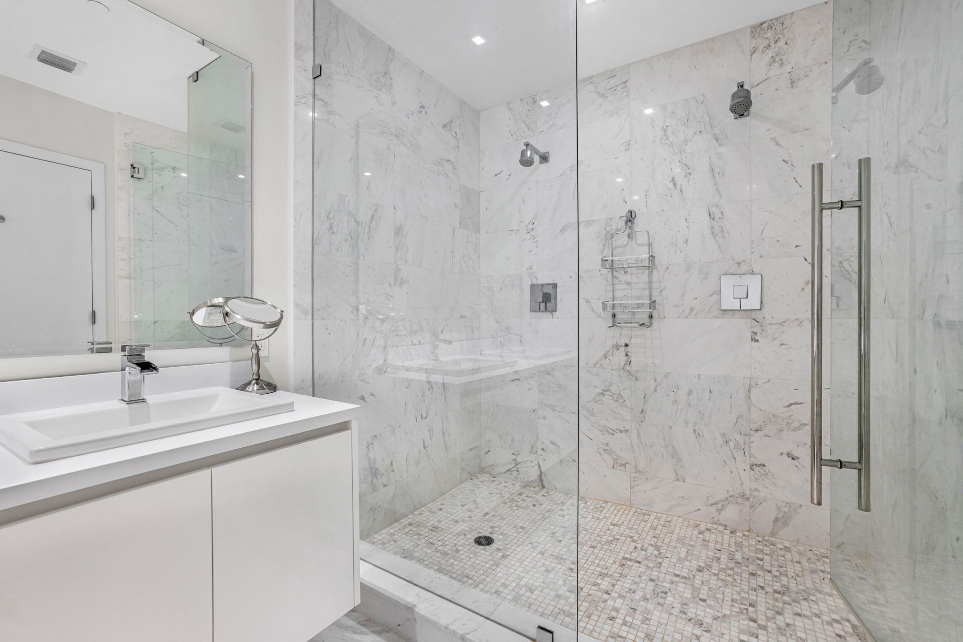 701 N Fort Lauderdale Beach Boulevard, Unit 406, Fort Lauderdale, FL 33304 Photo